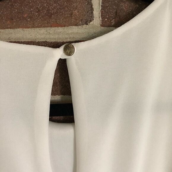 Tyche White Dress Size Small - Picture 3 of 5